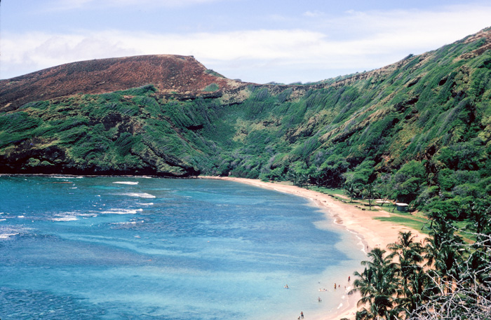 Hanama Bay