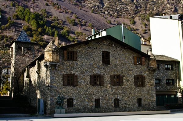 Casa de la Vall