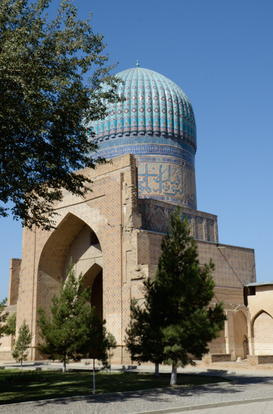 Side chapel