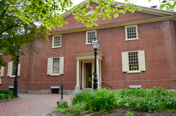 Arch Street Quaker Meeting House