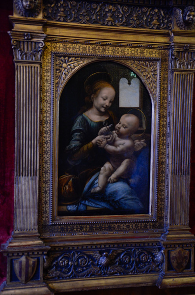 Leonardo Madonna & Child