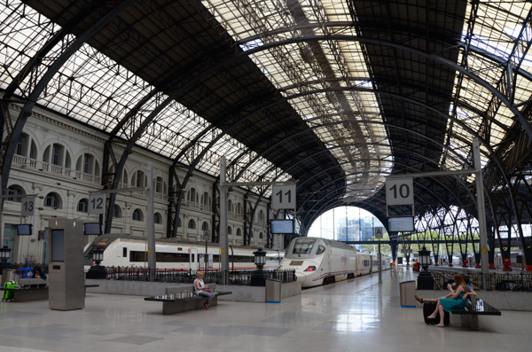 Estacio de Franca, Barcelona, Train shed