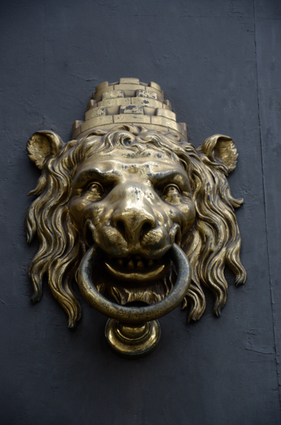 Llotja del Mar Lion's Head Knockers, Barcelona