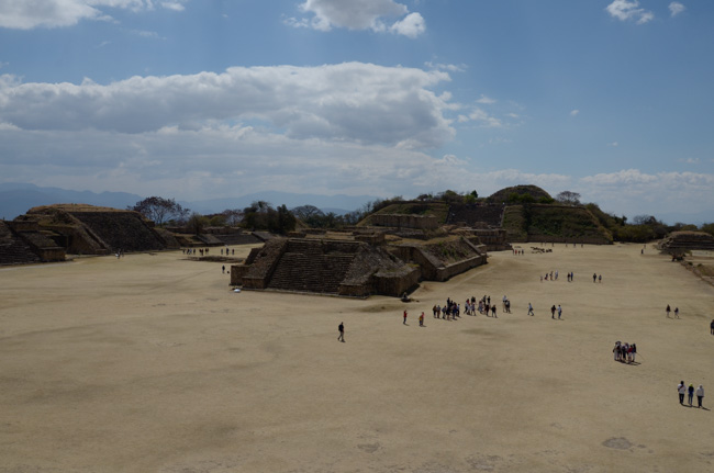 Monte Alban Plaza