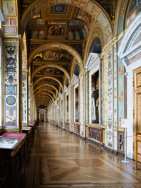 Raphel Loggia