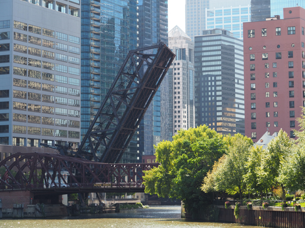 Kinzie Street Railroad Brudge