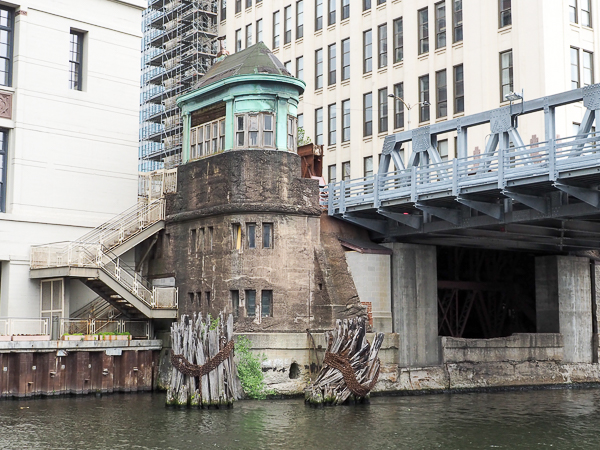 Chicago Street Bridge.