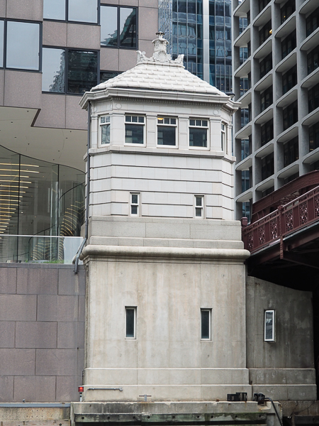 Monroe Street Bridge House