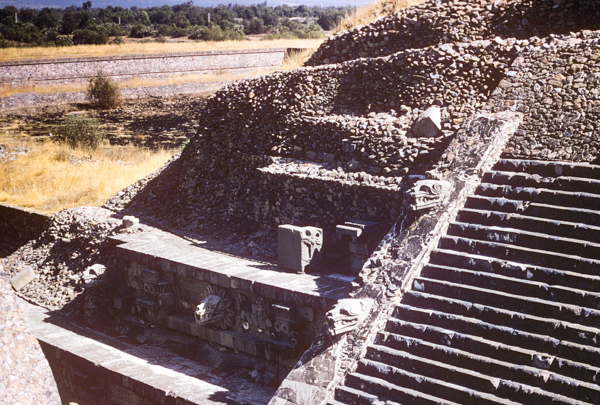 Pyramid of the Plumed Serpent
