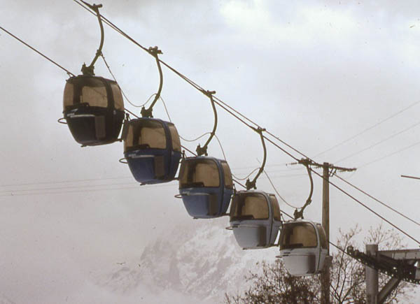 5-car gondala, Alpe d'Huez