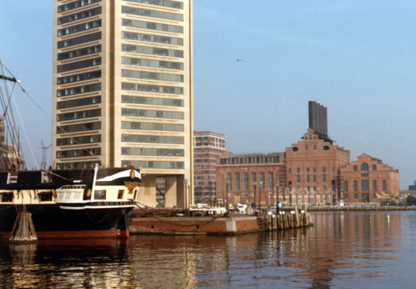 Pratt Street Power Plant