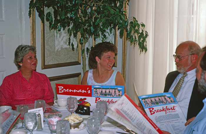 Betty, Pam & Hop