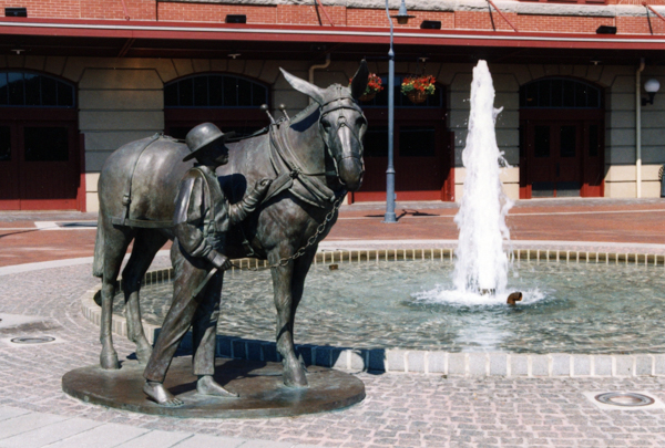 C&O Monument