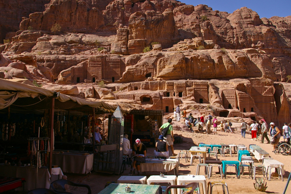 Tomb plaza