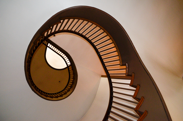 Helical staircase