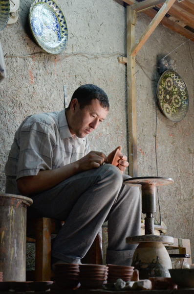 Gijduvan Ceramics