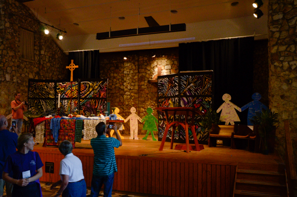 Worship setting