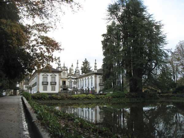 Casa Mateus