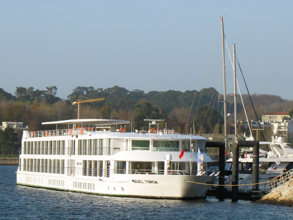 MS Miguel Torga